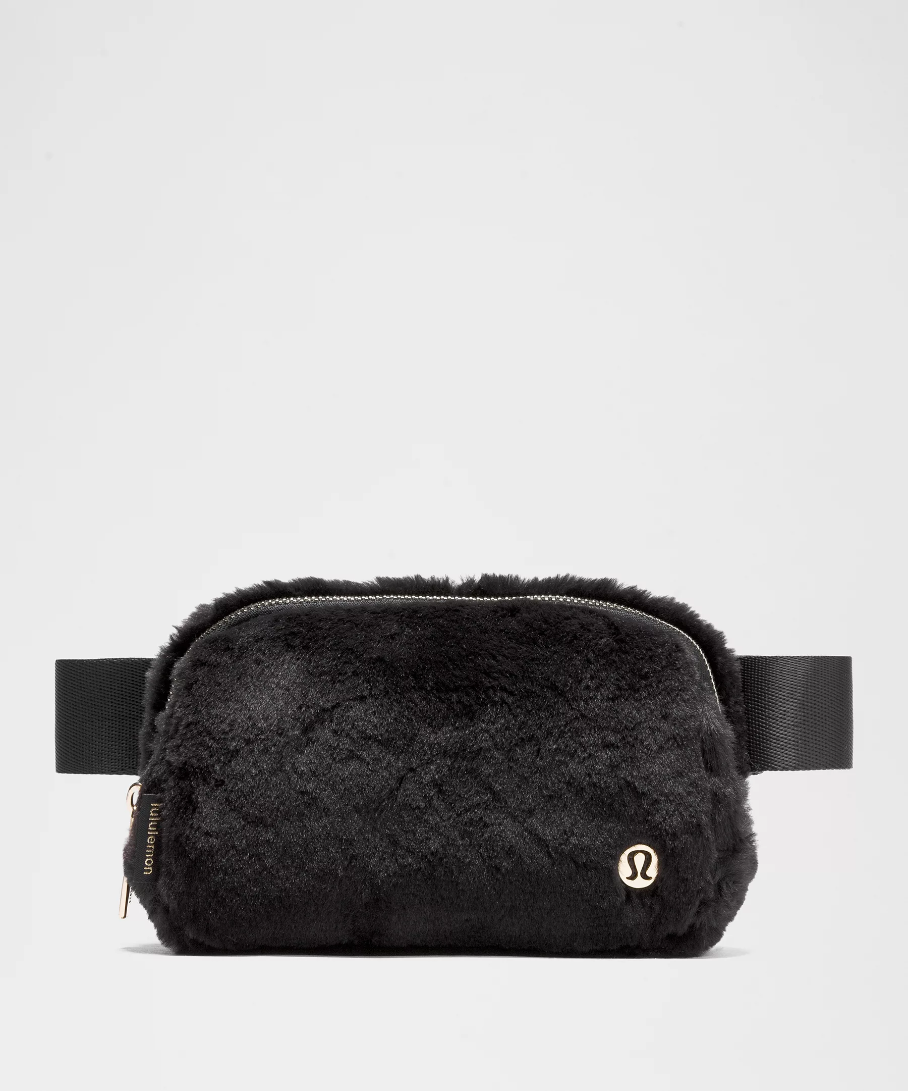 lululemon fleece everywhere bag Amazon.com | Athletica Belt (Black) Everywhere Crossbody Bag 2L *Plush