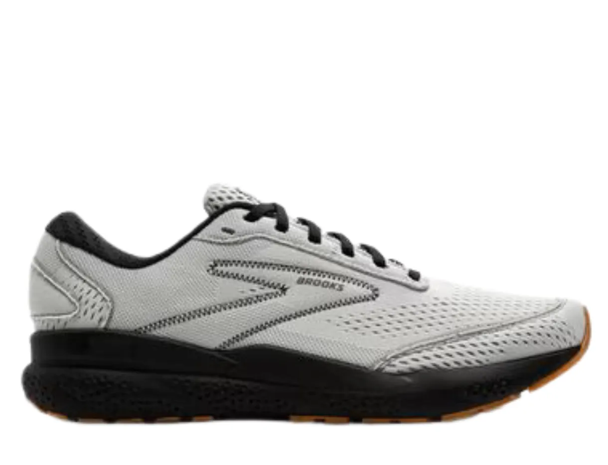 Brooks Men\'s Ghost 16 Shoes New Cut in half: Brooks Ghost 16 Review | RunRepeat main image 3