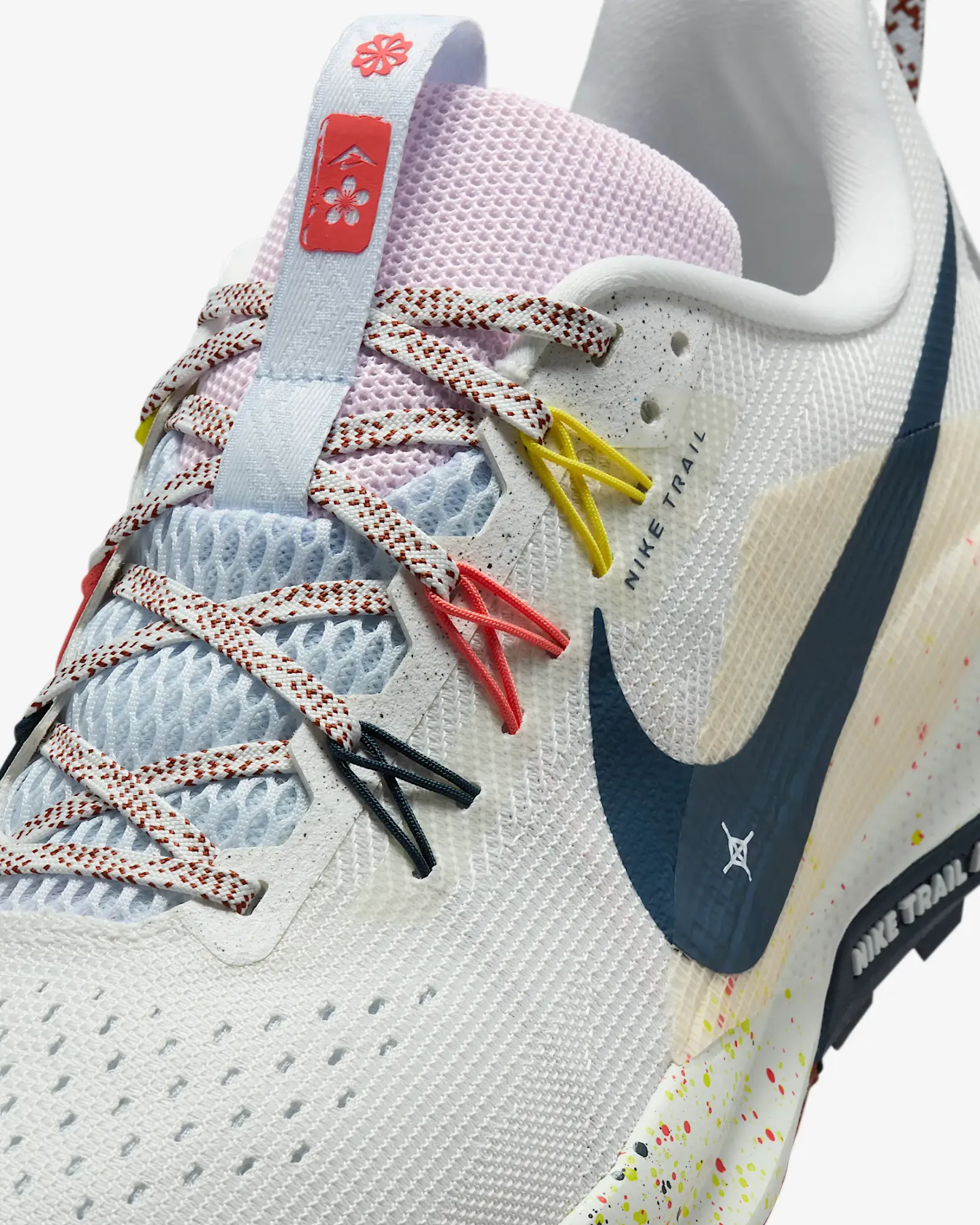 Men's Nike Pegasus Trail 5 - Summit White/Football Grey/Pink