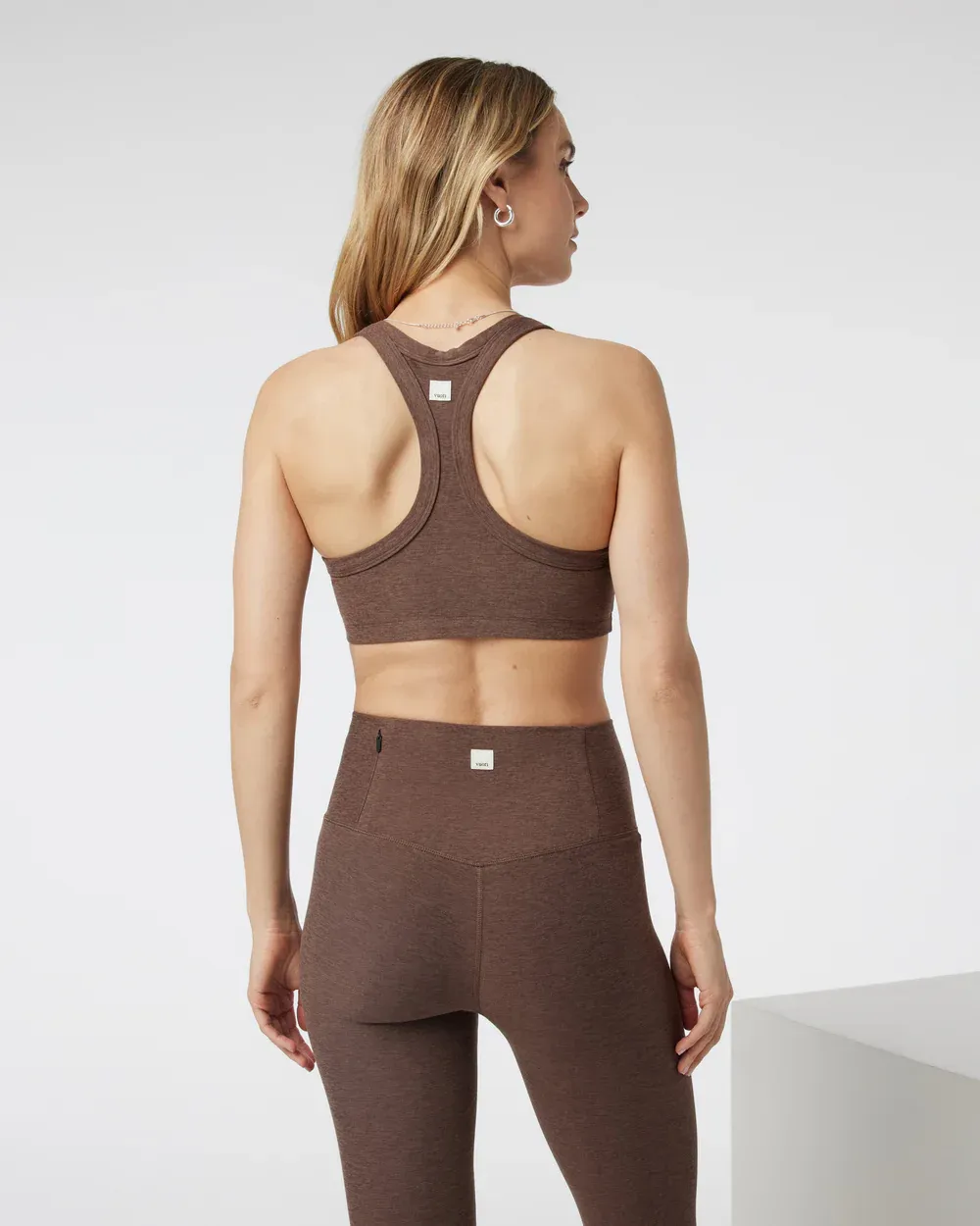 Women's Vuori Elevation Racer Bra - Chocolate Milk Heather