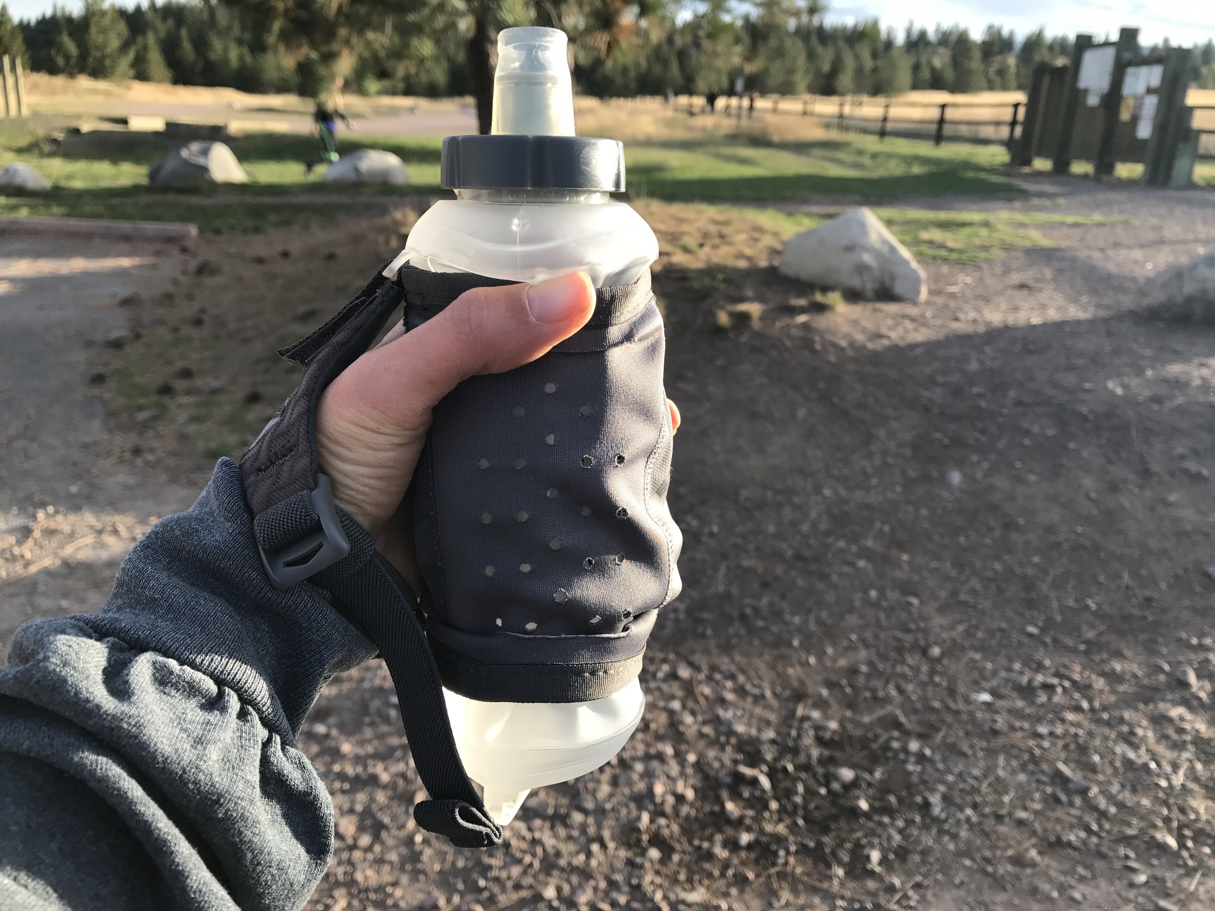 Nathan SpeedDraw Plus Insulated Handheld Water Bottle - 18 fl. oz.